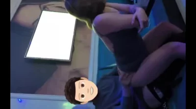 绿奴伺候绿主操老婆口味略重