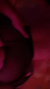 壮汉爆操后入人妻